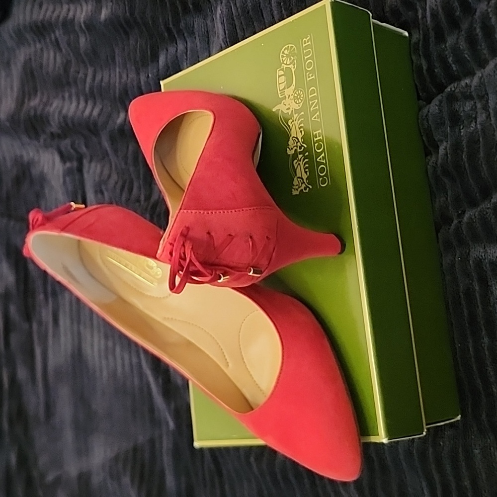 Red Suede Pump